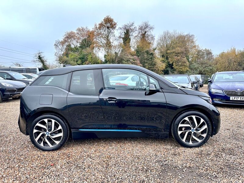 BMW I3