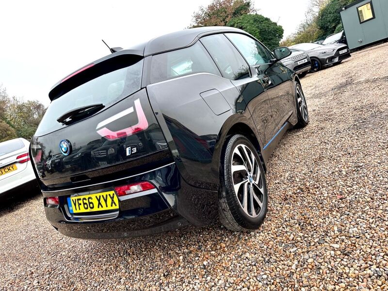 BMW I3